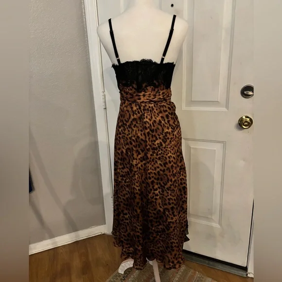 We are HAH! | NWoT medium | leopard print true wrap midi dress w/black lace - Picture 13 of 14